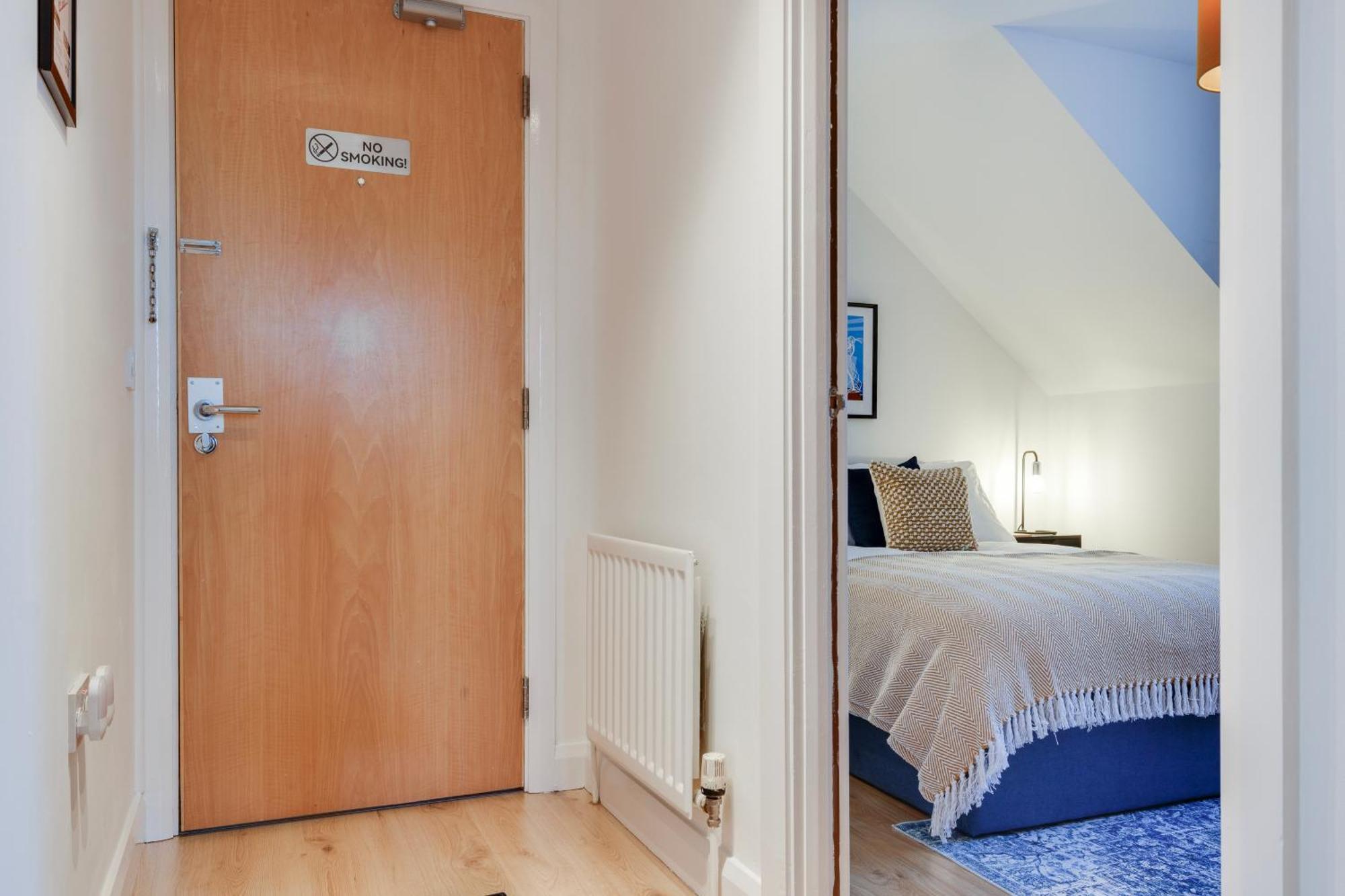 Cherryville Street Apartment Belfast Buitenkant foto