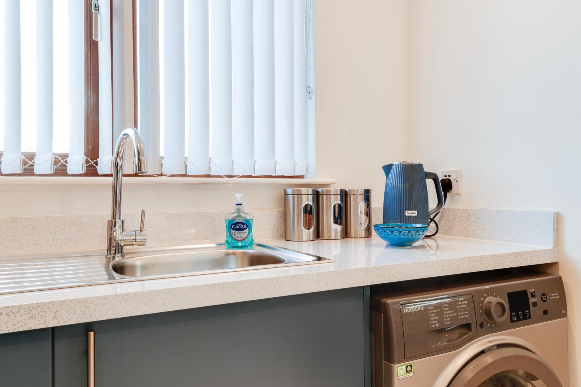 Cherryville Street Apartment Belfast Buitenkant foto